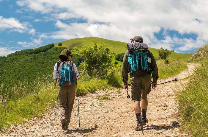 trekking